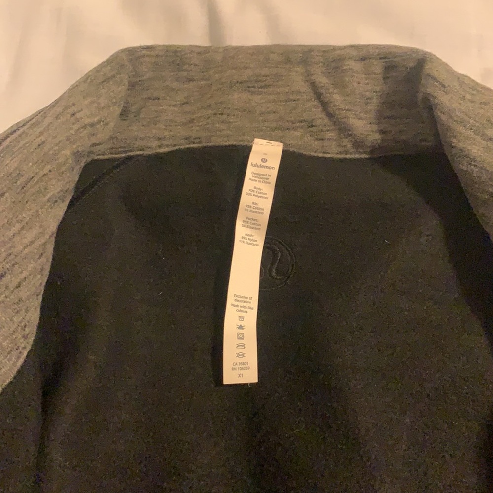 Lululemon jacket - Picture 2 of 5